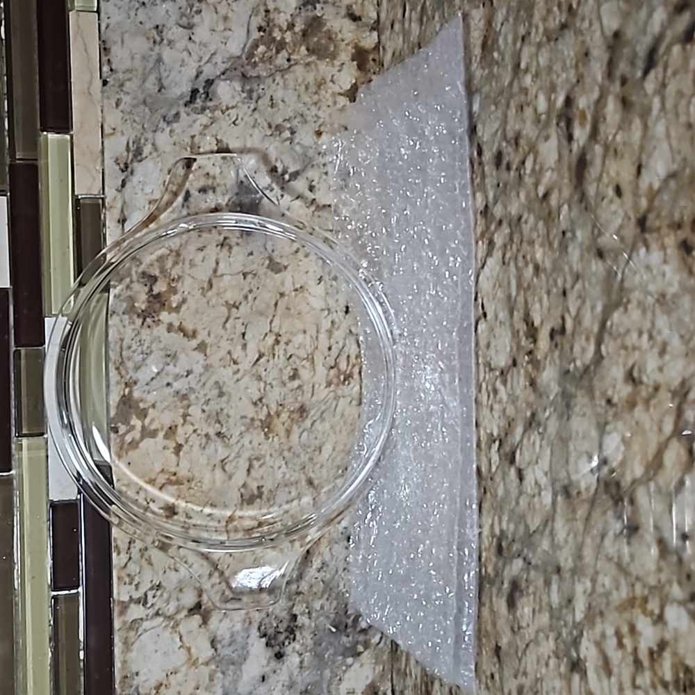 PYREX ROUND CASSEROLE REPLACEMENT LID.